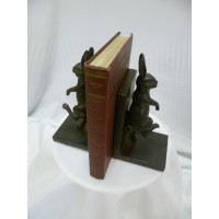 Книгодержатель 111004